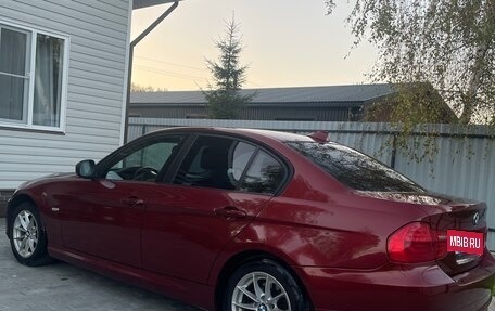BMW 3 серия, 2011 год, 1 000 000 рублей, 4 фотография
