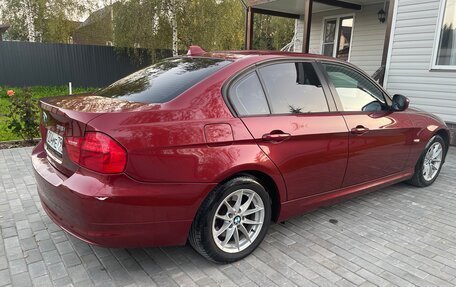 BMW 3 серия, 2011 год, 1 000 000 рублей, 9 фотография