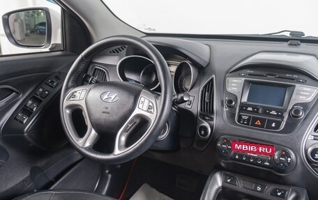 Hyundai ix35 I рестайлинг, 2013 год, 1 539 000 рублей, 9 фотография
