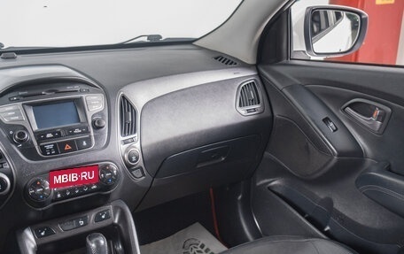 Hyundai ix35 I рестайлинг, 2013 год, 1 539 000 рублей, 11 фотография