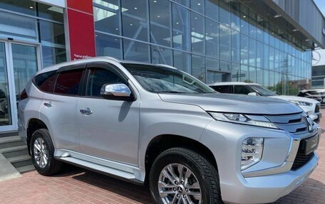 Mitsubishi Pajero Sport III рестайлинг, 2021 год, 4 490 000 рублей, 3 фотография