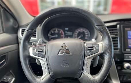 Mitsubishi Pajero Sport III рестайлинг, 2021 год, 4 490 000 рублей, 11 фотография