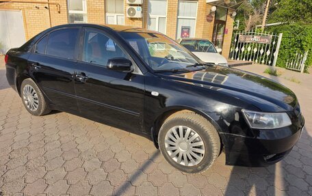 Hyundai Sonata VI, 2007 год, 435 000 рублей, 2 фотография