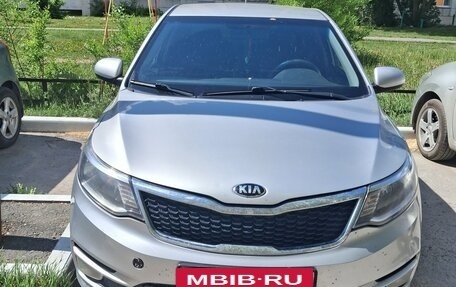 KIA Rio III рестайлинг, 2016 год, 800 000 рублей, 4 фотография