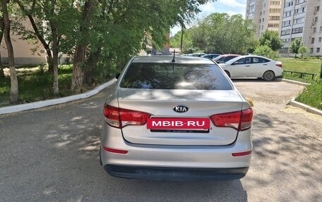 KIA Rio III рестайлинг, 2016 год, 800 000 рублей, 6 фотография