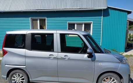 Toyota Roomy I, 2019 год, 1 000 000 рублей, 3 фотография