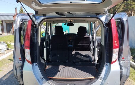 Toyota Roomy I, 2019 год, 1 000 000 рублей, 9 фотография