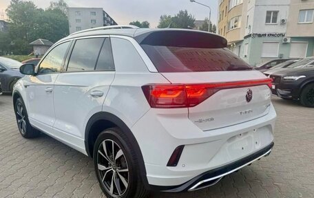Volkswagen T-Roc I, 2022 год, 1 700 000 рублей, 4 фотография