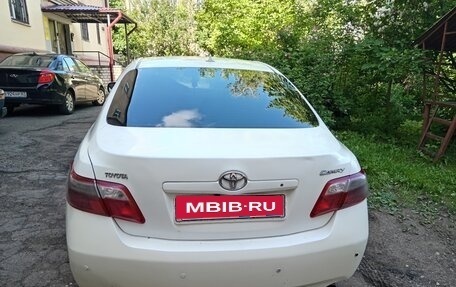 Toyota Camry, 2007 год, 700 000 рублей, 7 фотография