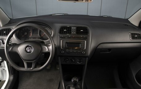 Volkswagen Polo VI (EU Market), 2018 год, 1 240 000 рублей, 6 фотография