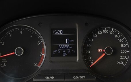 Volkswagen Polo VI (EU Market), 2018 год, 1 240 000 рублей, 13 фотография