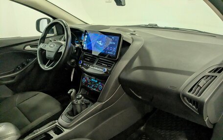 Ford Focus III, 2017 год, 995 000 рублей, 17 фотография