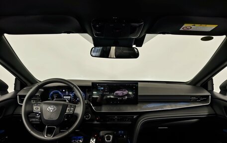Toyota Camry, 2025 год, 5 590 000 рублей, 12 фотография