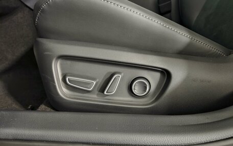 Toyota Camry, 2025 год, 5 590 000 рублей, 17 фотография