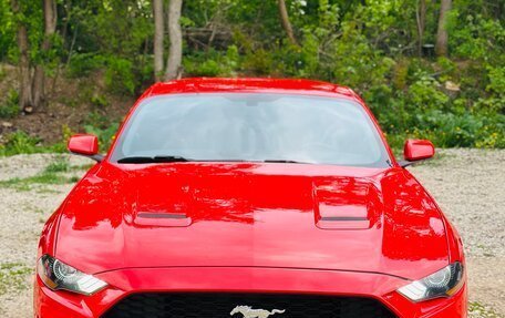 Ford Mustang VI рестайлинг, 2019 год, 4 000 000 рублей, 1 фотография