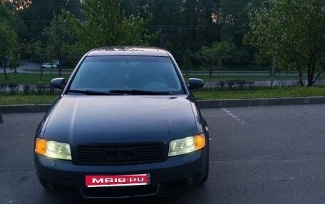 Audi A4, 2004 год, 450 000 рублей, 1 фотография