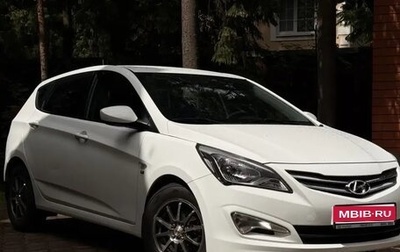 Hyundai Solaris II рестайлинг, 2015 год, 1 250 000 рублей, 1 фотография
