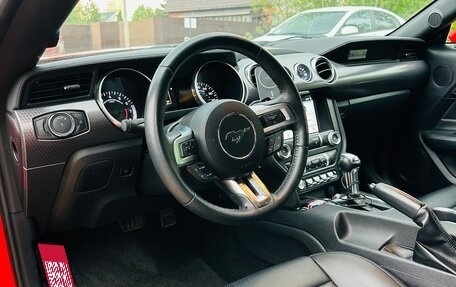 Ford Mustang VI рестайлинг, 2019 год, 4 000 000 рублей, 9 фотография