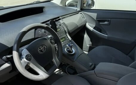 Toyota Prius, 2010 год, 1 250 000 рублей, 6 фотография