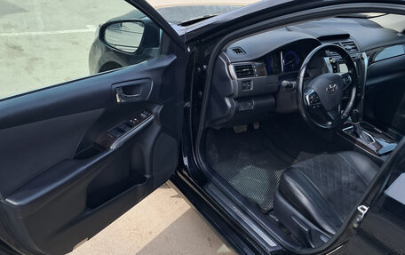 Toyota Camry, 2018 год, 2 150 000 рублей, 6 фотография