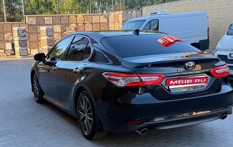 Toyota Camry, 2023 год, 3 400 000 рублей, 5 фотография