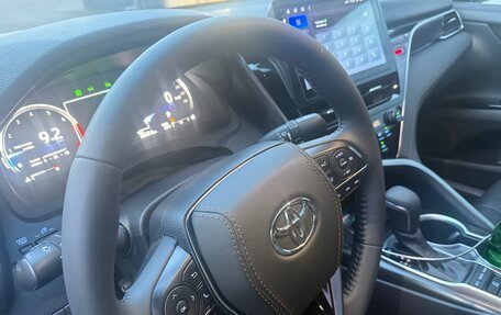 Toyota Camry, 2023 год, 3 400 000 рублей, 7 фотография