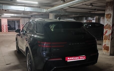 Genesis GV70, 2021 год, 5 200 000 рублей, 2 фотография