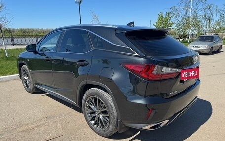 Lexus RX IV рестайлинг, 2016 год, 3 800 000 рублей, 4 фотография
