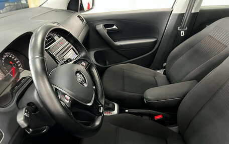 Volkswagen Polo VI (EU Market), 2017 год, 1 150 000 рублей, 10 фотография