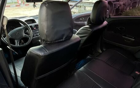 Mitsubishi Carisma I, 2003 год, 500 000 рублей, 10 фотография