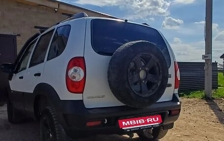 Chevrolet Niva I рестайлинг, 2016 год, 650 000 рублей, 2 фотография
