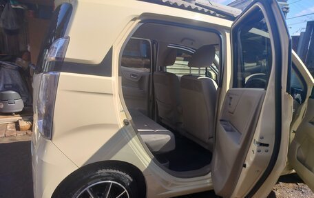 Honda N-WGN I рестайлинг, 2013 год, 560 000 рублей, 15 фотография