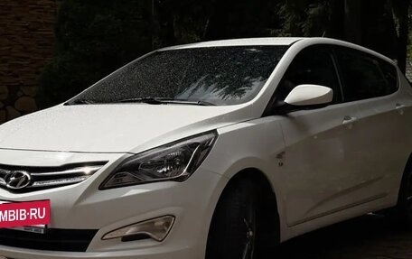 Hyundai Solaris II рестайлинг, 2015 год, 1 250 000 рублей, 2 фотография