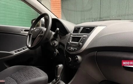 Hyundai Solaris II рестайлинг, 2015 год, 1 250 000 рублей, 15 фотография