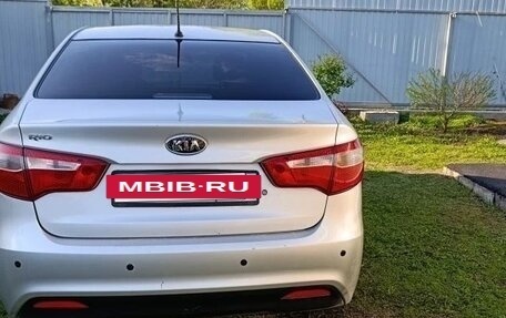 KIA Rio III рестайлинг, 2012 год, 800 000 рублей, 2 фотография