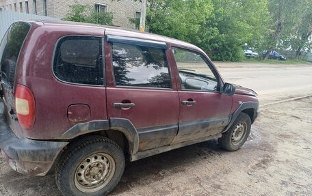 Chevrolet Niva I рестайлинг, 2004 год, 210 000 рублей, 3 фотография