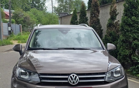 Volkswagen Touareg III, 2013 год, 1 950 000 рублей, 2 фотография