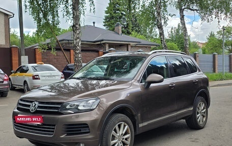 Volkswagen Touareg III, 2013 год, 1 950 000 рублей, 3 фотография