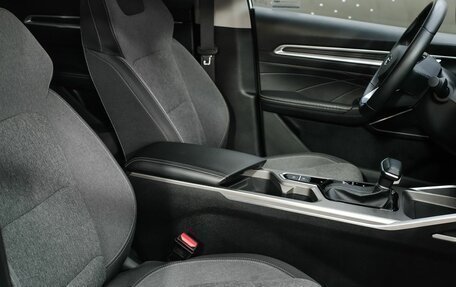 Geely Emgrand, 2023 год, 1 624 000 рублей, 22 фотография