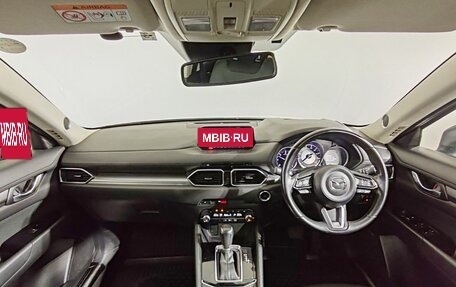 Mazda CX-5 II, 2019 год, 2 300 000 рублей, 10 фотография