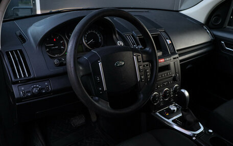 Land Rover Freelander II рестайлинг 2, 2011 год, 1 070 000 рублей, 12 фотография