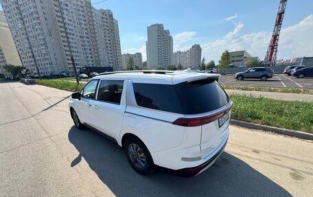 KIA Carnival, 2021 год, 2 550 000 рублей, 18 фотография