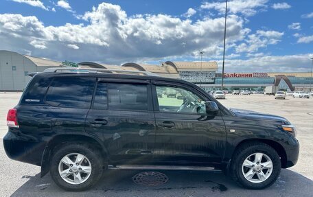 Toyota Land Cruiser 200, 2011 год, 3 100 000 рублей, 4 фотография