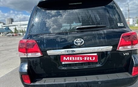 Toyota Land Cruiser 200, 2011 год, 3 100 000 рублей, 5 фотография