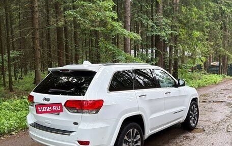 Jeep Grand Cherokee, 2018 год, 4 250 000 рублей, 5 фотография