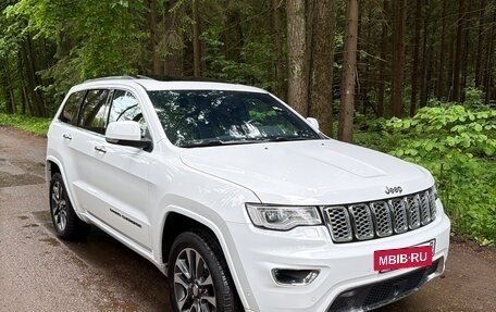 Jeep Grand Cherokee, 2018 год, 4 250 000 рублей, 9 фотография
