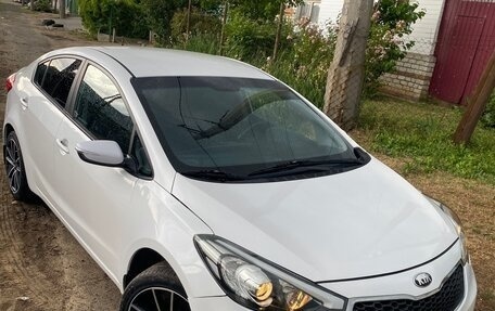 KIA Cerato III, 2013 год, 900 000 рублей, 2 фотография