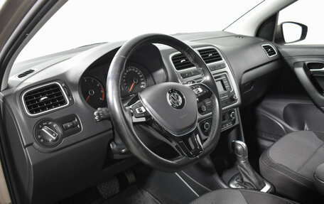 Volkswagen Polo VI (EU Market), 2016 год, 1 095 000 рублей, 9 фотография