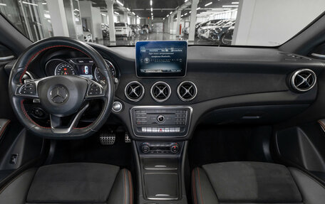 Mercedes-Benz CLA, 2018 год, 2 390 000 рублей, 8 фотография