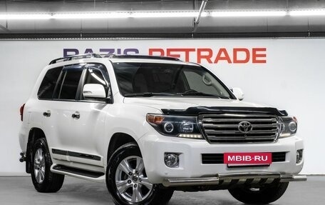 Toyota Land Cruiser 200, 2013 год, 4 599 000 рублей, 4 фотография